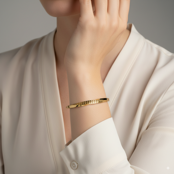 TWISTED LADIES BANGLE IN (SAUDI) 18K YELLOW GOLD