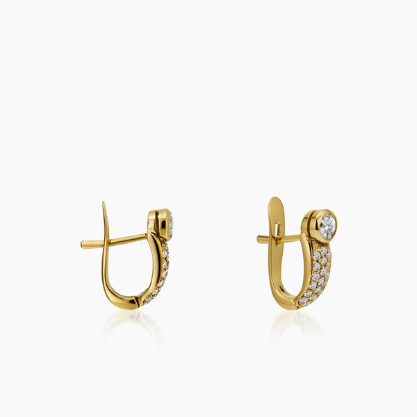 8 - DIAMOND LADIES RING AND HOOP EARRINGS SET WITH DIAMOND 3=0.60/ 70=0.625 CARAT DIAMONDS IN 14K YELLOW GOLD