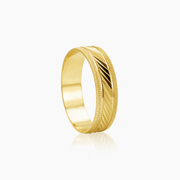 6.5 - DIAMOND CUT WEDDING RING IN (ITALIAN) 18K YELLOW