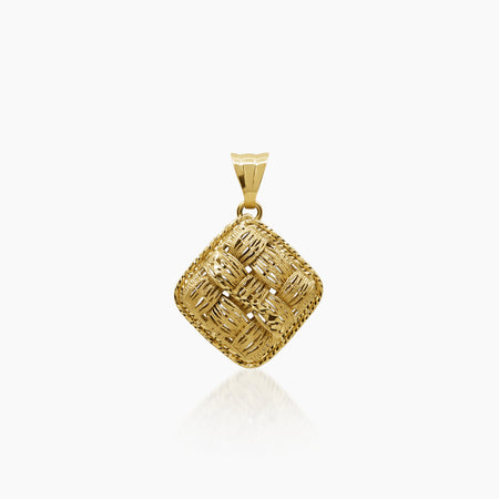 SQUARE WEAVE PATTERN PENDANT IN (SAUDI) 18K YELLOW GOLD