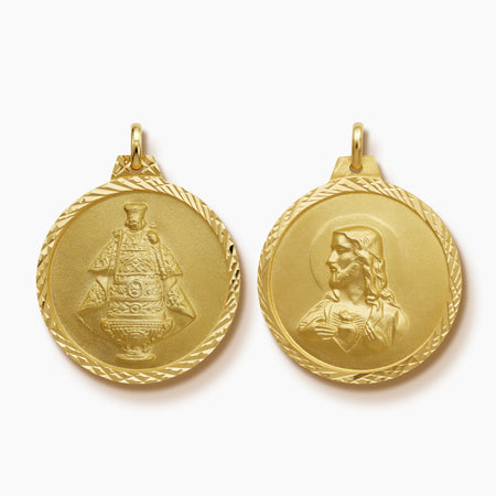 STO. NIÑO MEDAL AND SACRED HEART MEDAL WITH DIAMOND CUT BORDER (27 MM) IN (SPANISH) 18K YELLOW GOLD