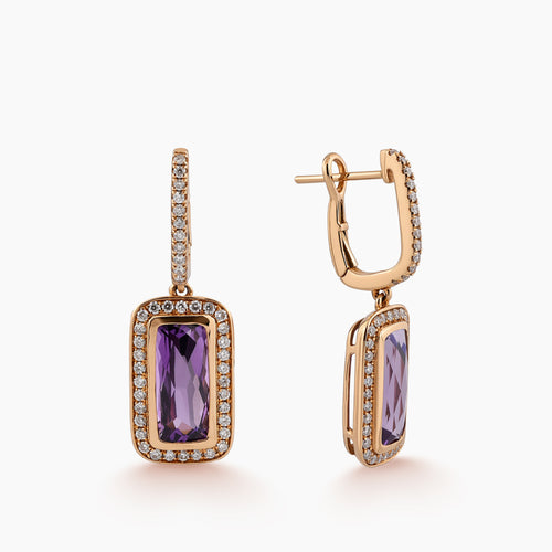 DROP EARRINGS WITH RECTANGULAR ROSE QUARTZ GEMSTONES WITH DIAMOND ACCENTS IN 18K ROSE GOLD