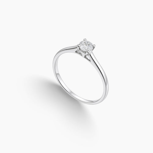 6.5 - CLASSIC SOLITAIRE ENGAGEMENT RING WITH DIAMOND STONE IN 18K WHITE GOLD