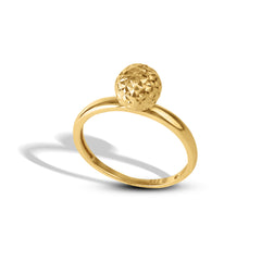 BALL SET IN 18K YELLOW GOLD