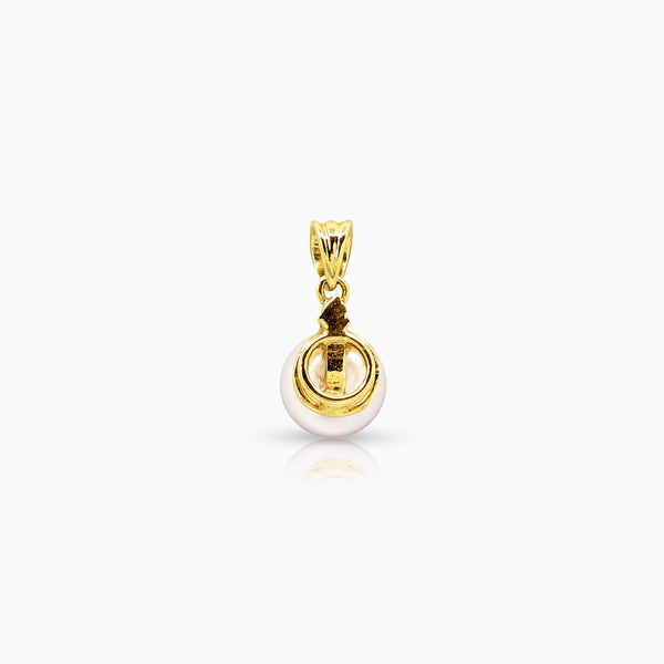 FRESH WATER PEARL WITH DIAMOND LADIES PENDANT WITH 1.5 / 0.7 / 1=0.029 CARAT DIAMONDS IN 14K YELLOW GOLD