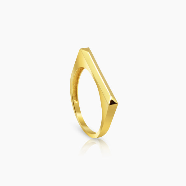 7" SIGNET RING LADIES RINGS IN (SAUDI) 18K YELLOW GOLD
