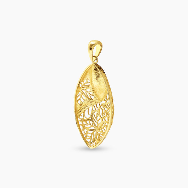 DECORATIVE LEAF LADIES PENDANT IN (ITALIAN) 18K YELLOW GOLD