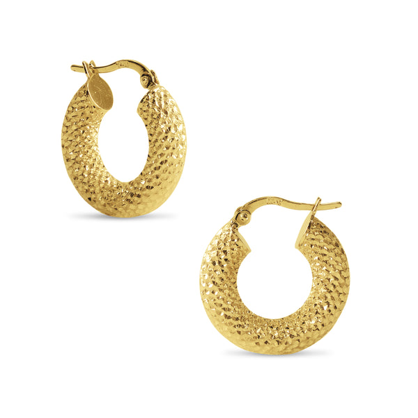 TEXTURED CREOLLA EARRINGS IN 18K YELLOW GOLD