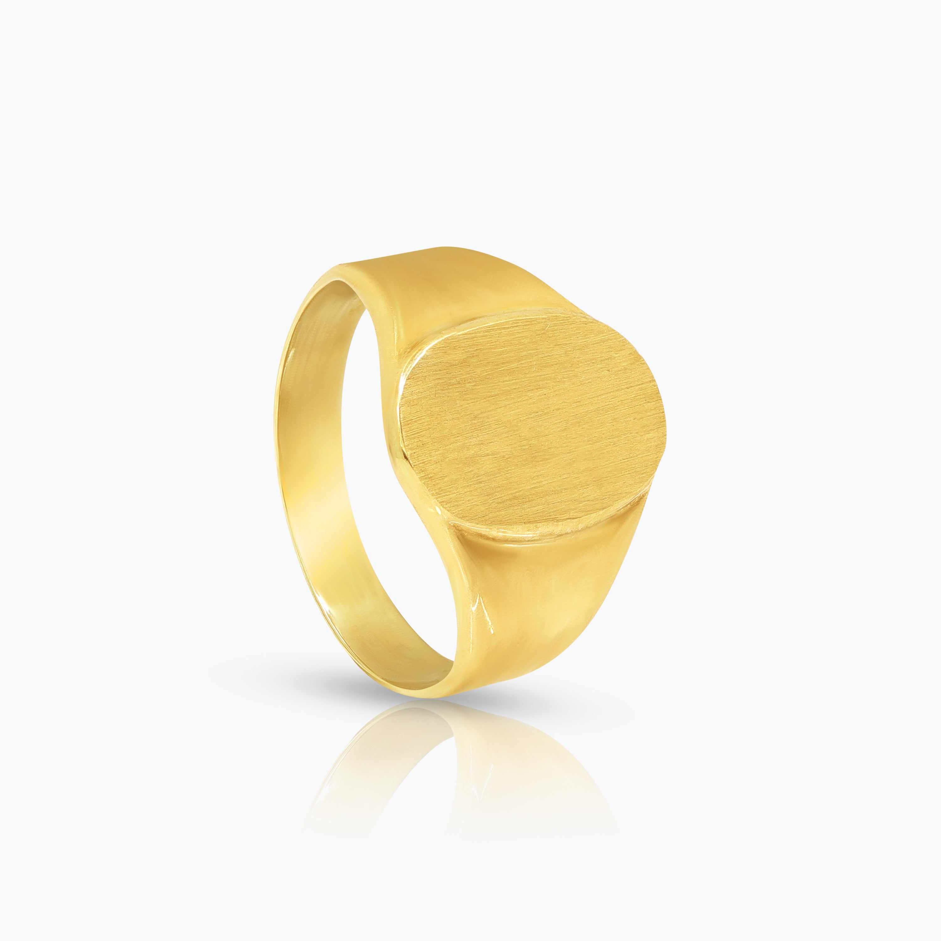 OVAL SIGNET ENGRAVABLE MENS RING IN (SAUDI) 18K YELLOW GOLD – F&C