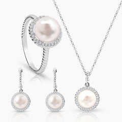 FRESH WATER PEARL WITH DIAMOND 6 1/2" LADIES RING, NECKLACE AND HOOP EARRINGS SET - RING - 28=0.09 / 2.24 / 3.1 / EARRINGS - 56=0.0018 / 2.67 / 4.3 / NECKLACE - 28=0.09 / 2.02 / 2.9 CARAT DIAMONDS IN 14K WHITE GOLD