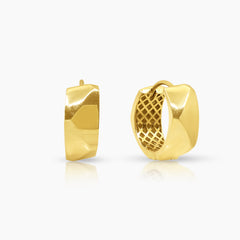 GEOMETRIC DIAMOND CUT LADIES HOOP EARRINGS IN (SAUDI) 18K YELLOW GOLD