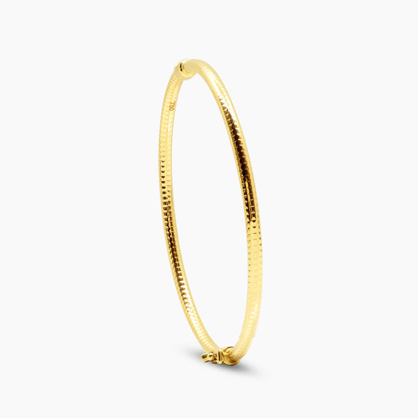 TEXTURED DIAMOND CUT LADIES BANGLE IN (SAUDI) 18K YELLOW GOLD