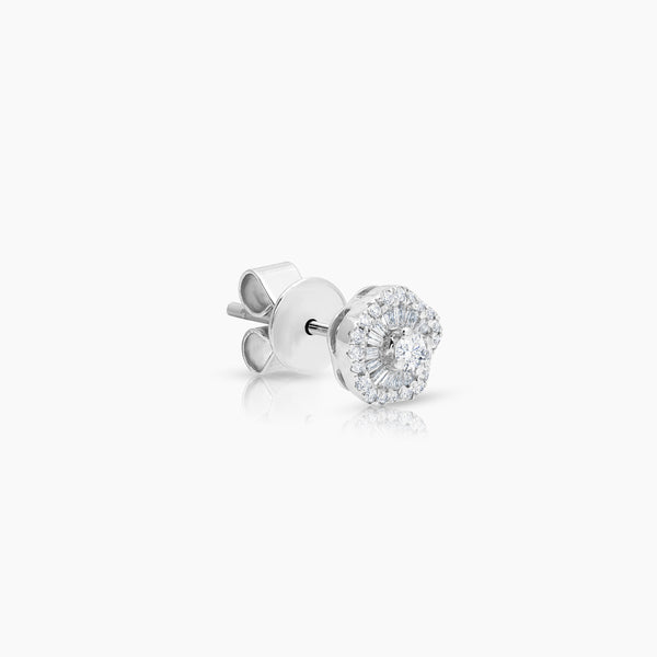 6 1/2" DIAMOND FLOWER LADIES RING AND STUD EARRINGS SET WITH DIAMOND (RING) 14=.05 / 1=.04 / 40=.09 / (EARRINGS) 30=.10 / 2=.08 / 40=.0x CARAT DIAMONDS IN 18K WHITE GOLD