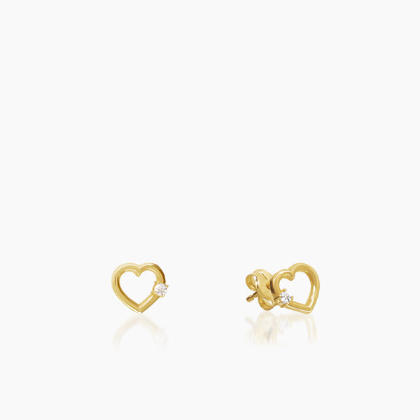 HEART WITH DIAMOND STUD EARRINGS IN (SPANISH) 18K YELLOW GOLD