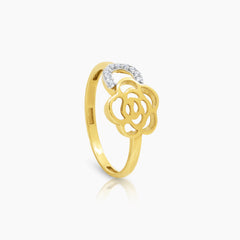 TWO TONE FLOWER LADIES RING, PENDANT AND STUD EARRINGS SET WITH CUBIC ZIRCONIAN STONE IN (SAUDI) 18K YELLOW AND WHITE GOLD