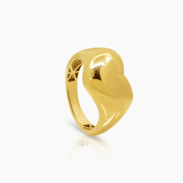 7" EMBOSSED HEART LADIES RING IN (SAUDI) 18K YELLOW GOLD
