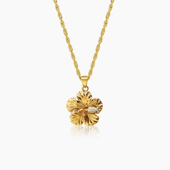 GUMAMELA FLOWER NECKLACE AND PENDANT IN (SAUDI) 18K YELLOW GOLD