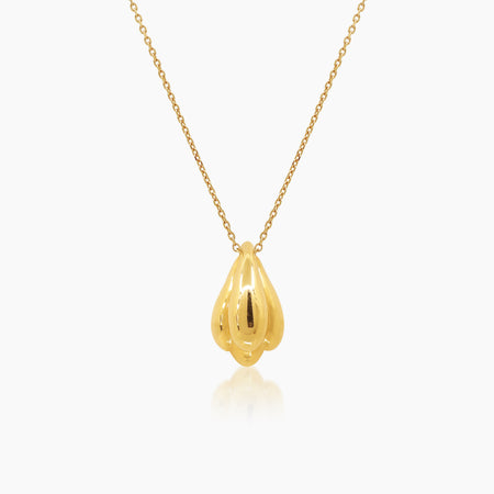 TEARDROP LADIES NECKLACE AND PENDANT (SAUDI) 18K YELLOW GOLD
