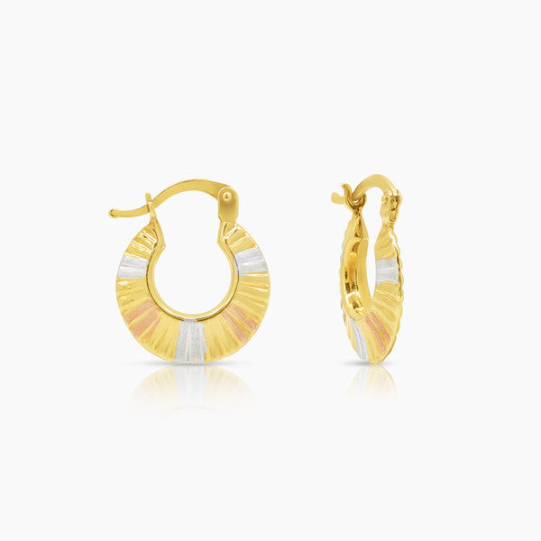 TRI-COLOR TEXTURED LADIES HOOP EARRINGS IN (SAUDI) 18K YELLOW, WHITE AND ROSE GOLD