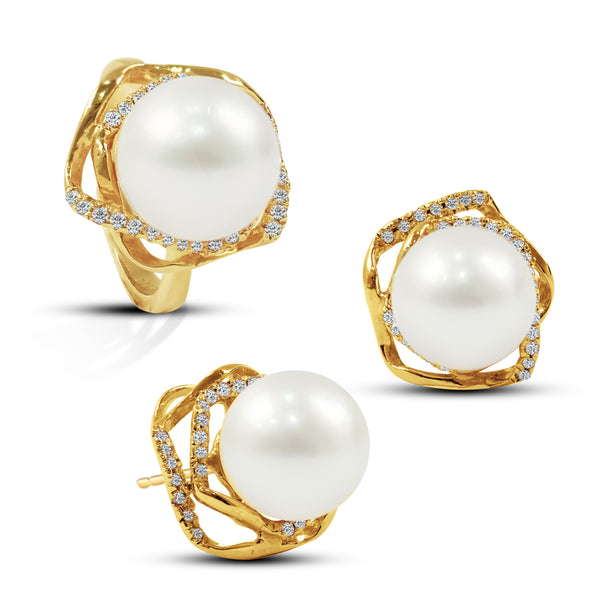 SOUTH SEA PEARL RING AND EARRING WITH DIAMONDS IN 14K YELLOW GOLD