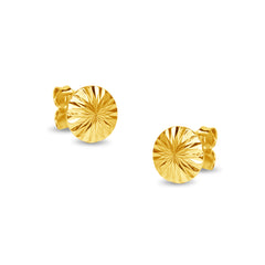 ROUND WITH FLOWER DESIGN IN 18K YELLOW GOLD