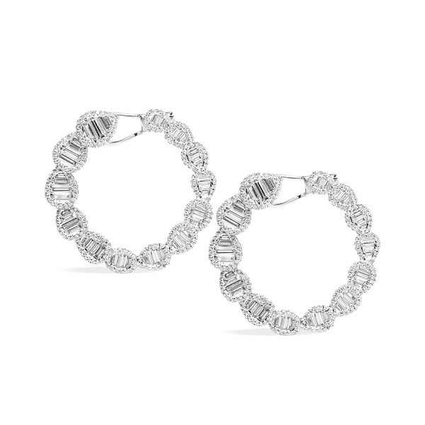 DIAMOND BANGUETTES CUT EARRINGS IN 18K WG