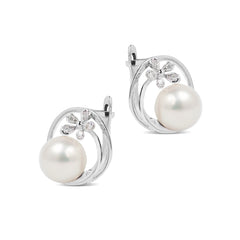 CULTURED PEARL WITH FLOWER AND DIAMONDS SET IN 14K WHITE GOLD