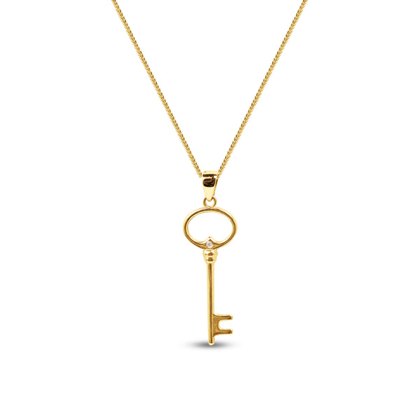 KEY PENDANT WITH CHAIN IN 18K YELLOW GOLD