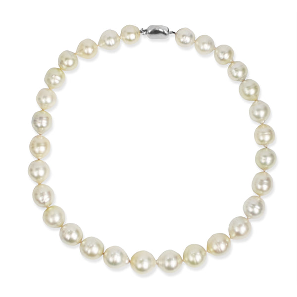 DR0P WHITE SOUTH SEA PEARL WITH SILVER LOCK