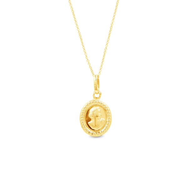 CAMEO PENDANT WITH FINE CABLE CHAIN IN 18K YELLOW GOLD