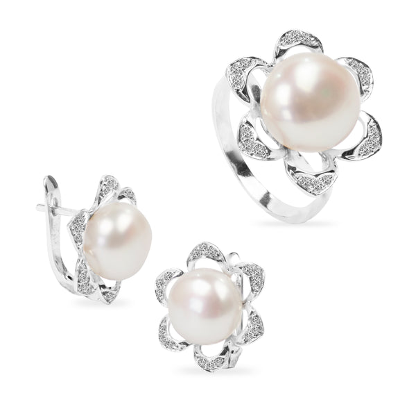 CULTURED PEARL SET FLOWER WITH DIAMONDS IN 14K WHITE GOLD