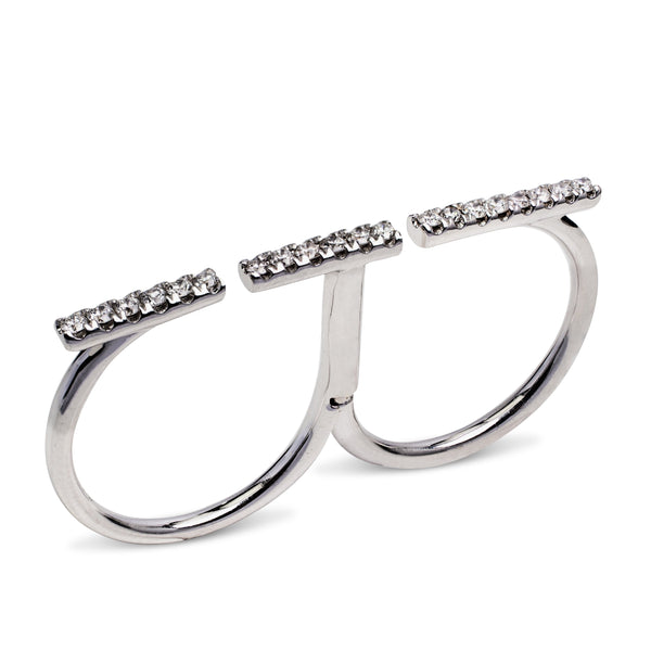 DOUBLE FINGER DIAMOND RING IN 14K WHITE GOLD