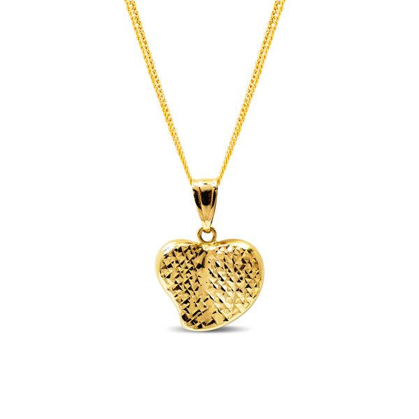 TEXTURED HEART PENDANT WITH BARB CHAIN IN 18K YELLOW GOLD